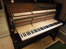 piano02.jpg